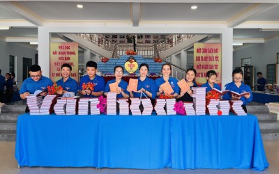 Đoàn viên thanh niên huyện Tuy An tích cực hưởng ứng Ngày hội đọc sách năm 2024.