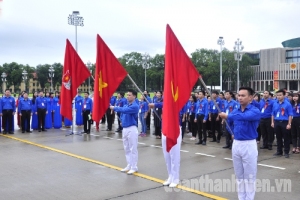 Nghi thức chào cờ.