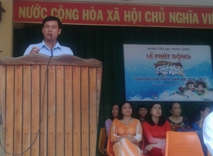 Đồng chí Võ Duy Kha - Phó Chủ tịch Thường trực Hội đồng Đội tỉnh phát động tham gia cuộc thi.