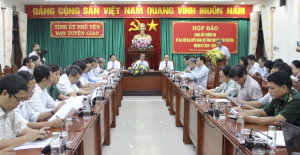 Quang cảnh cuộc họp báo.