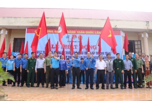 Thường trực Tỉnh Đoàn cùng các Huyện, Thị, Thành Đoàn và Đoàn trực thuộc phất cờ phát động đợt thi đua 90 ngày tuổi trẻ Phú Yên chào mừng 90 năm Ngày thành lập Đoàn.