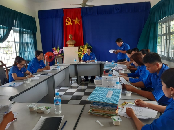 Đoàn kiểm tra, giám sát làm việc tại huyện Sơn Hòa