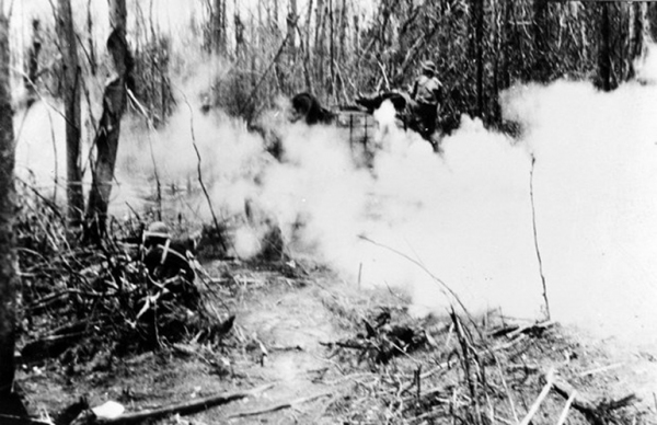 Trận Bà Chiêm, Tây Ninh, ngày 2/1/1968, quân giải phóng đã tiêu diệt tểu đoàn 3, lữ 1, sư đoàn bộ binh số 1 của Mỹ. Ảnh tư liệu TTXVN