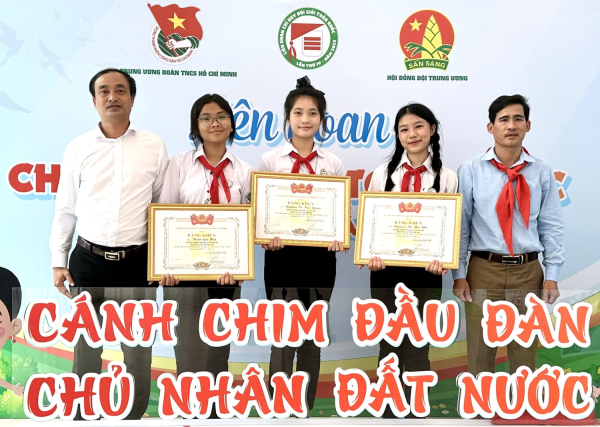 Đoàn đại biểu Phú Yên dự liên hoan Chỉ huy đội giỏi toàn quốc năm 2023.