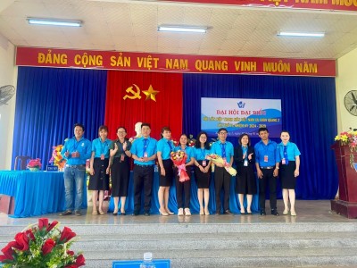Ra mắt Uỷ ban Hội LHTN Việt Nam xã Xuân Quang 2 khóa VI.