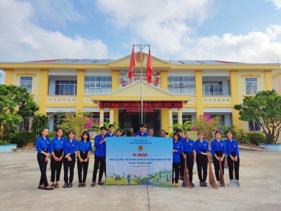 Phú Hòa: Ra quân Ngày cao điểm tình nguyện chung tay xây dựng nông thôn mới và Ngày chủ nhật xanh 