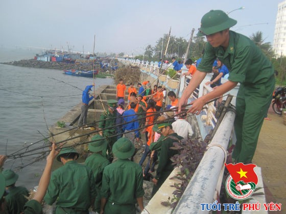 Tuổi trẻ Phú Yên chung tay bảo vệ môi trường