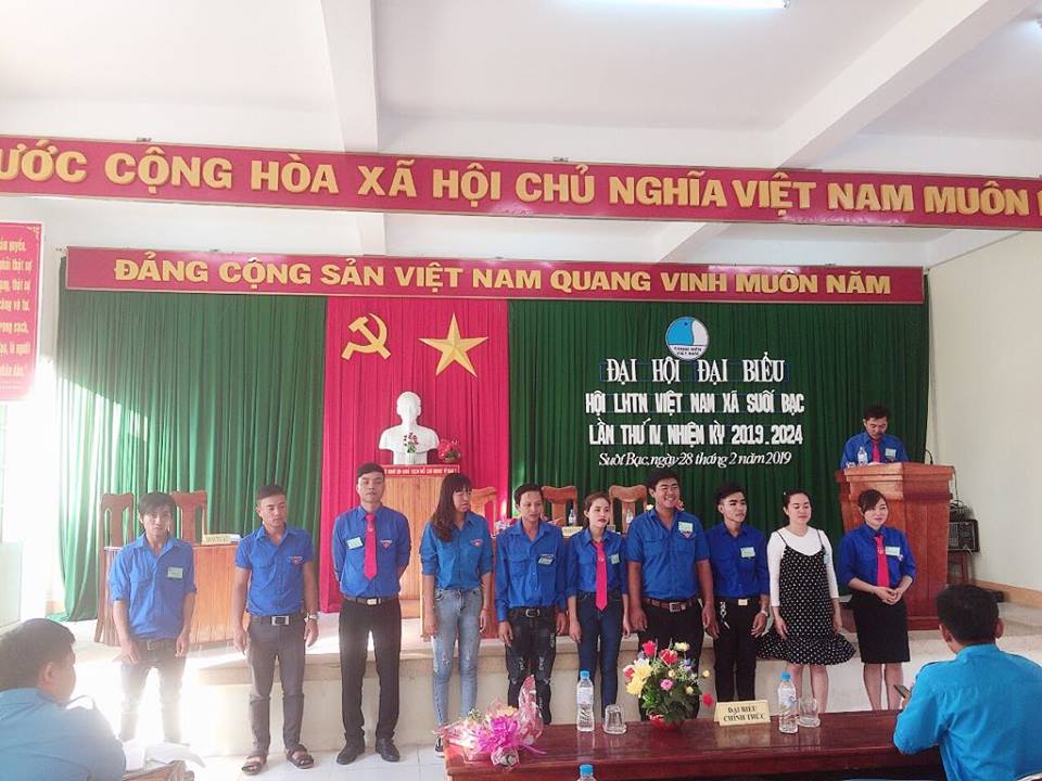 Uỷ ban Hội nhiệm kỳ mới ra mắt Đạt hội.