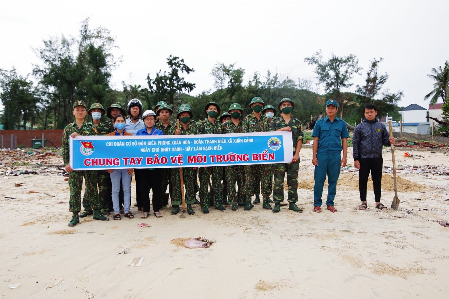 lực lượng đoàn viên, thanh niên tham gia hưởng ứng Ngày chủ nhật xanh