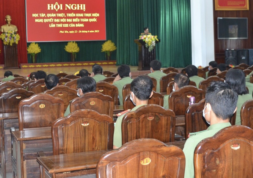 Cán bộ Đoàn, ĐVTN Công an tỉnh tham gia học tập, quán triệt Nghị quyết Đại hội đại biểu toàn quốc lần thứ XIII của Đảng