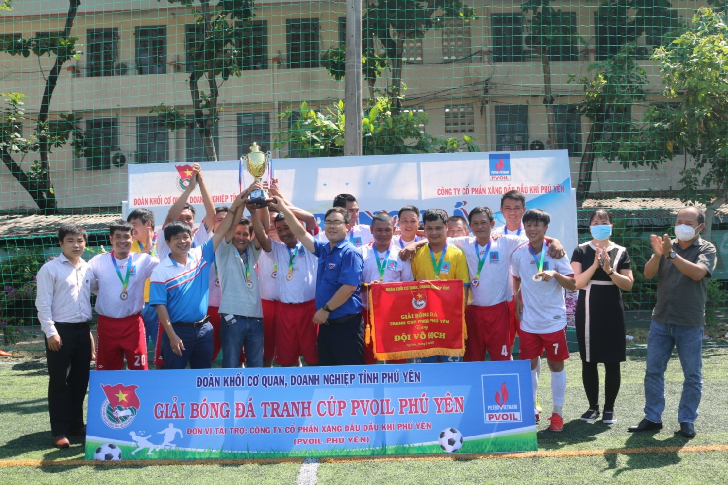 Đội bóng Công ty CP Xăng dầu dầu khí Phú Yên (PVOIL Phú Yên) giành ngôi vô địch.