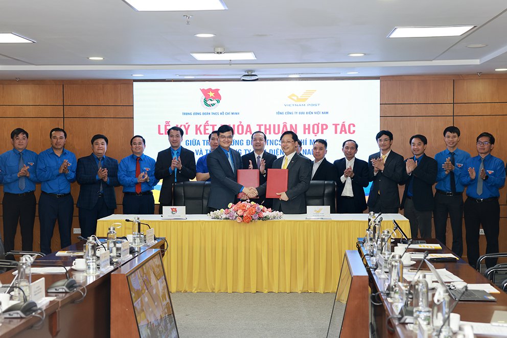 Lễ Ký kết thỏa thuận hợp tác giữa Trung ương Đoàn và Tổng Công ty Bưu điện Việt Nam (Vietnam Post).
