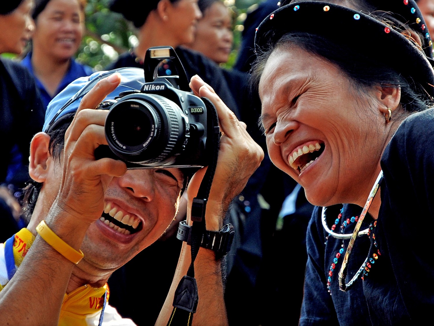 Đảng và Nhà nước ta đã triển khai nhiều chương trình kinh tế - xã hội lớn nhằm bảo đảm và nâng cao chất lượng thụ hưởng các quyền con người của nhân dân_Ảnh: Tư liệu