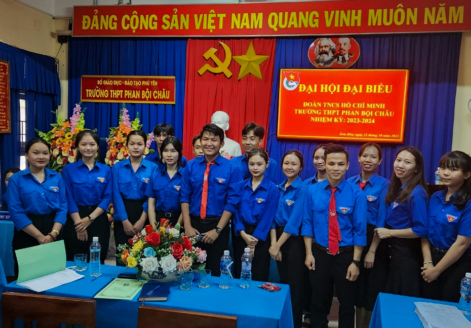 Đại hội đại biểu Đoàn TNCS Hồ Chí Minh trường THPT Phan Bội Châu nhiệm kỳ 2023-2024.